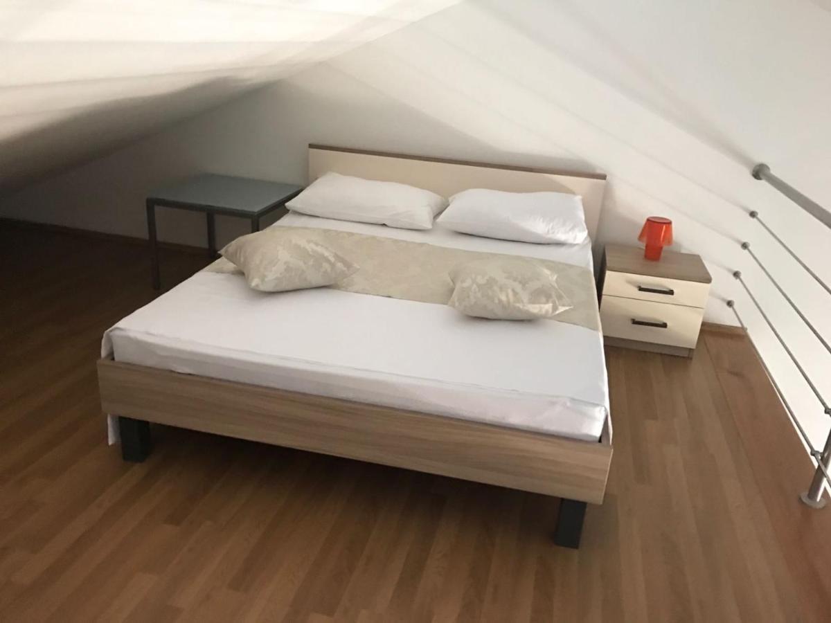 Apartments Josip 볼 외부 사진